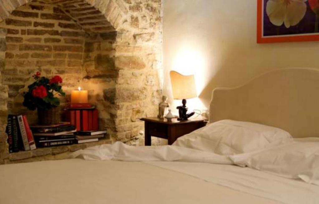 Locanda Spirito Divino Bevagna Eksteriør billede