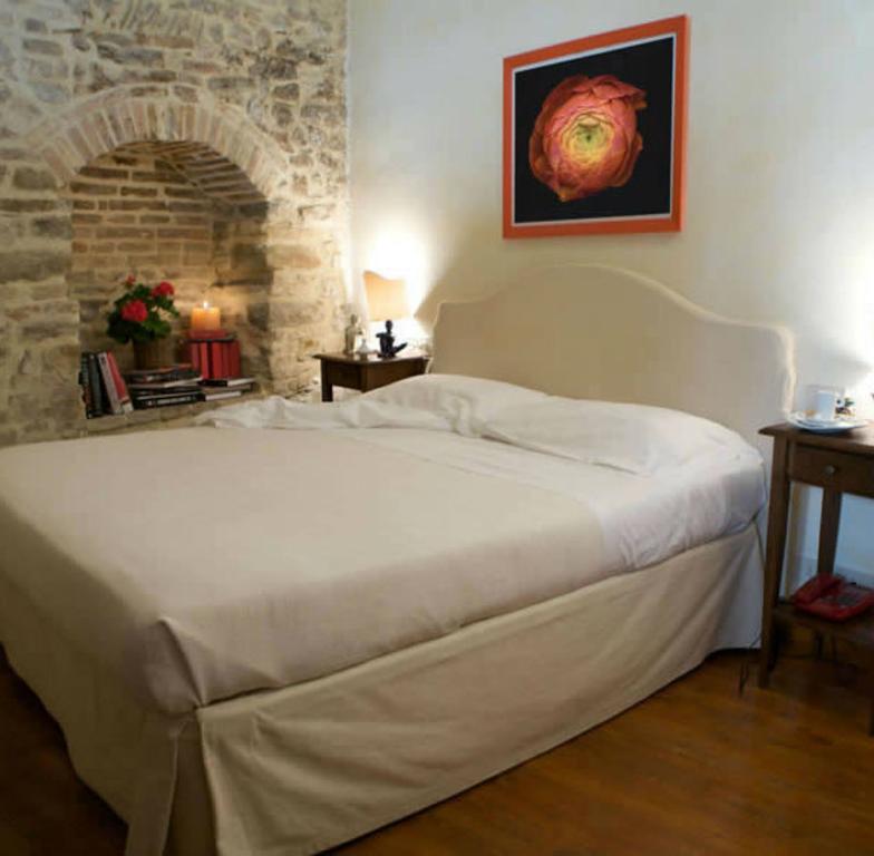 Locanda Spirito Divino Bevagna Eksteriør billede