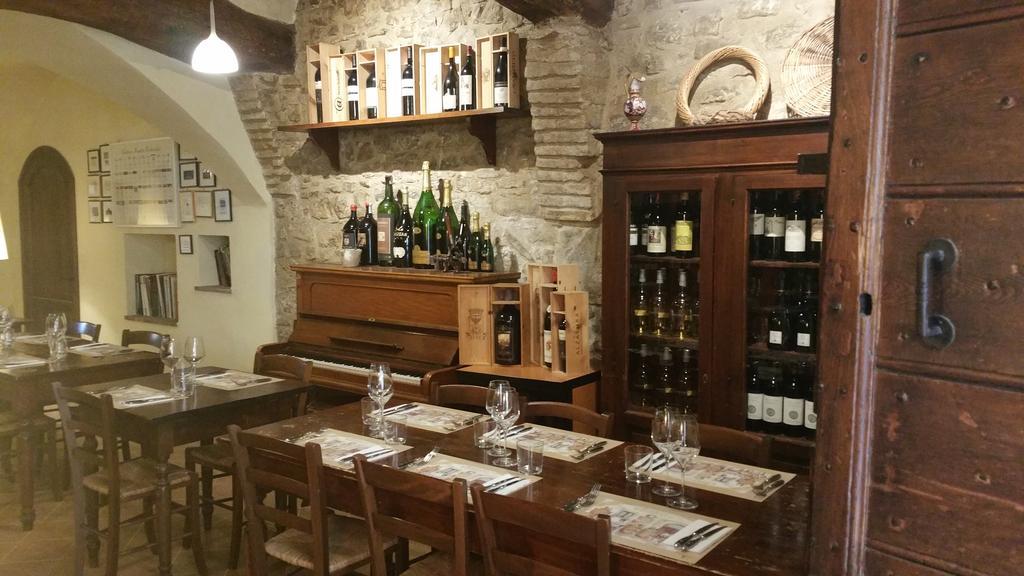 Locanda Spirito Divino Bevagna Eksteriør billede